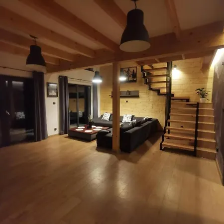Ferienhaus Beskidzka Stodola Przy Szlaku Z Pieknym Widokiem Zlatna