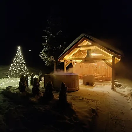 Prázdninový dům Beskidzka Stodola Przy Szlaku Z Pieknym Widokiem Zlatna