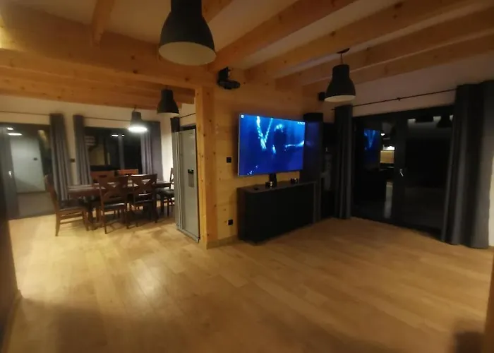 Beskidzka Stodola Przy Szlaku Z Pieknym Widokiem