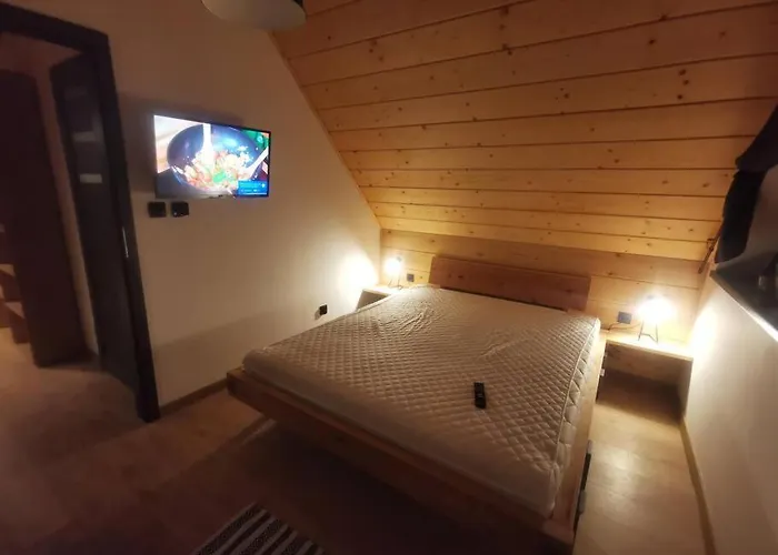 Beskidzka Stodola Przy Szlaku Z Pieknym Widokiem * Zlatna